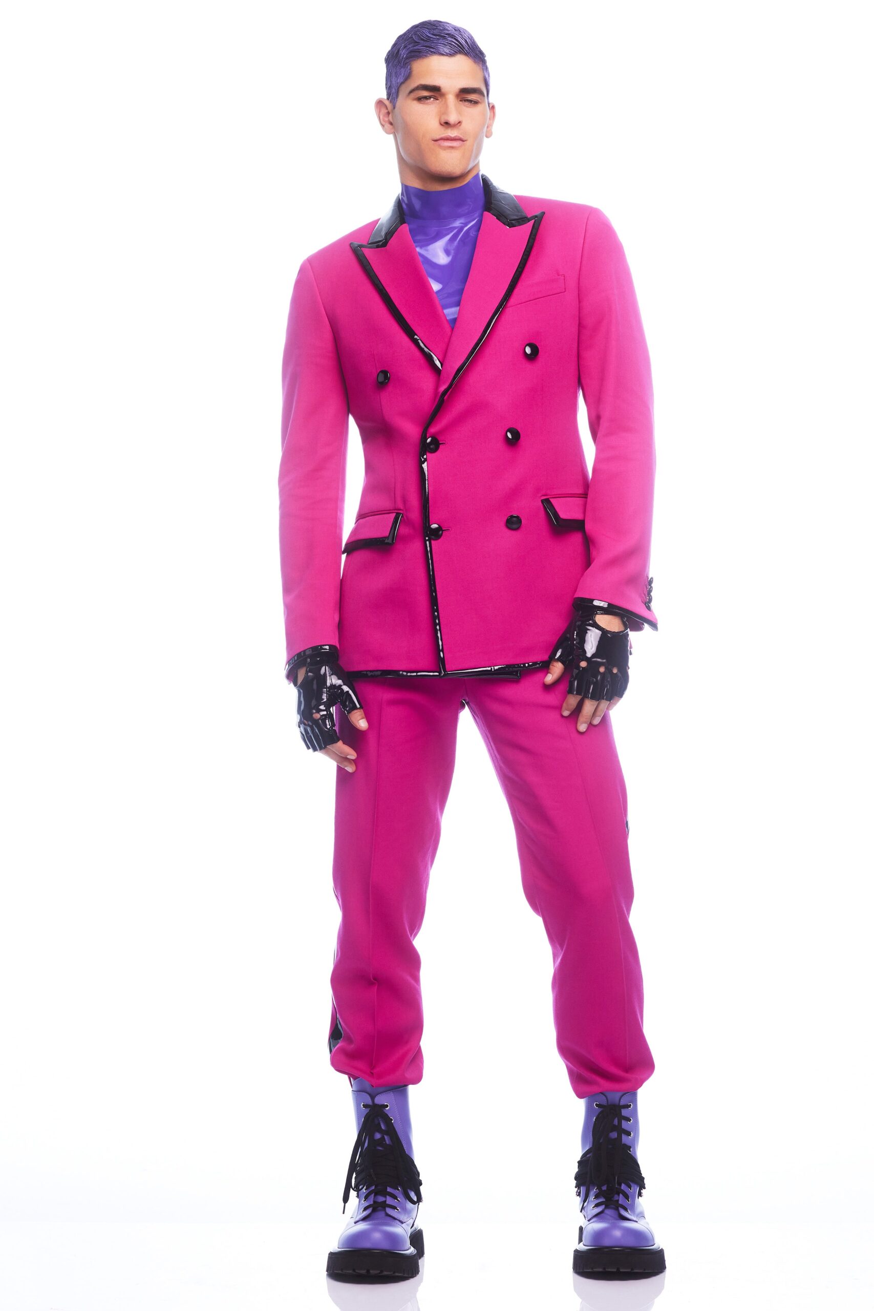 Moschino F/W 22 Look 76