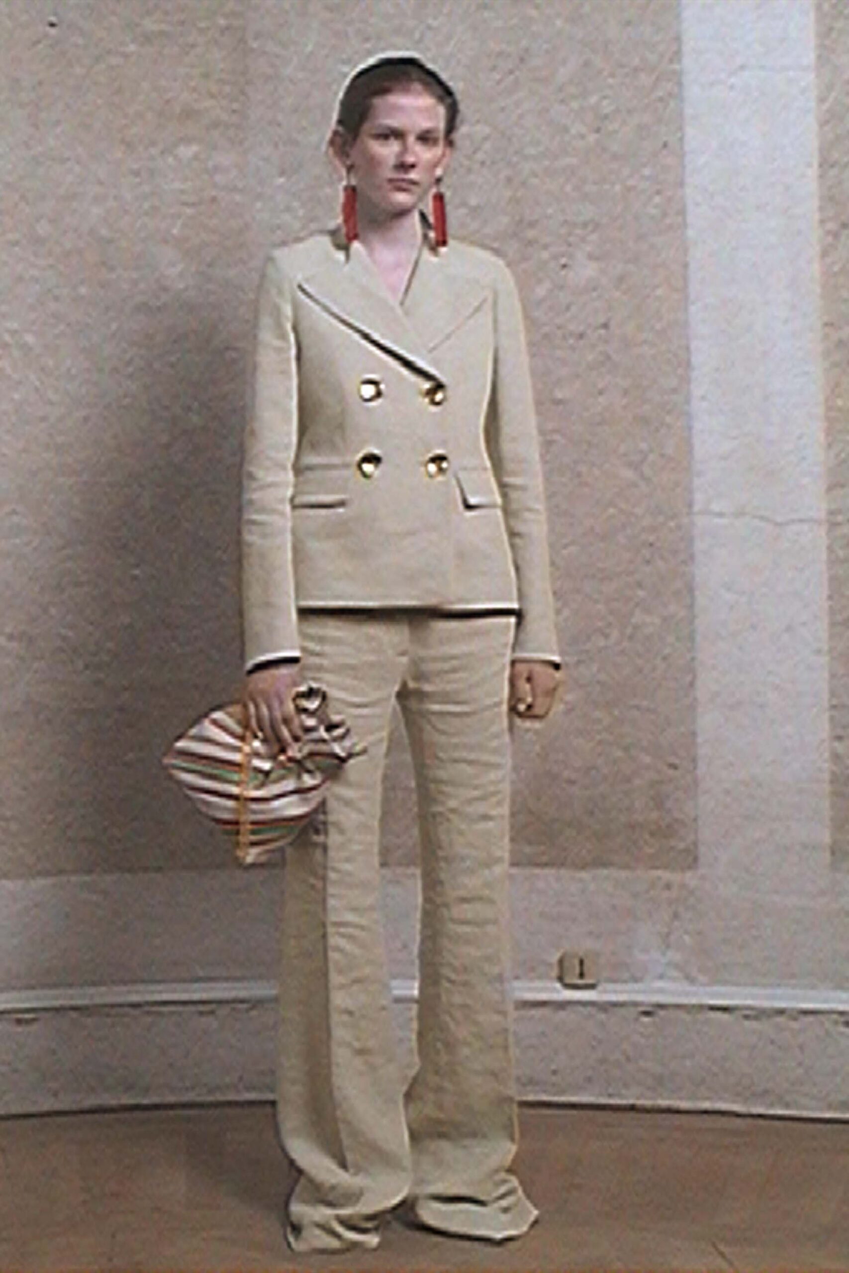 Mulberry S/S 18 Look 1