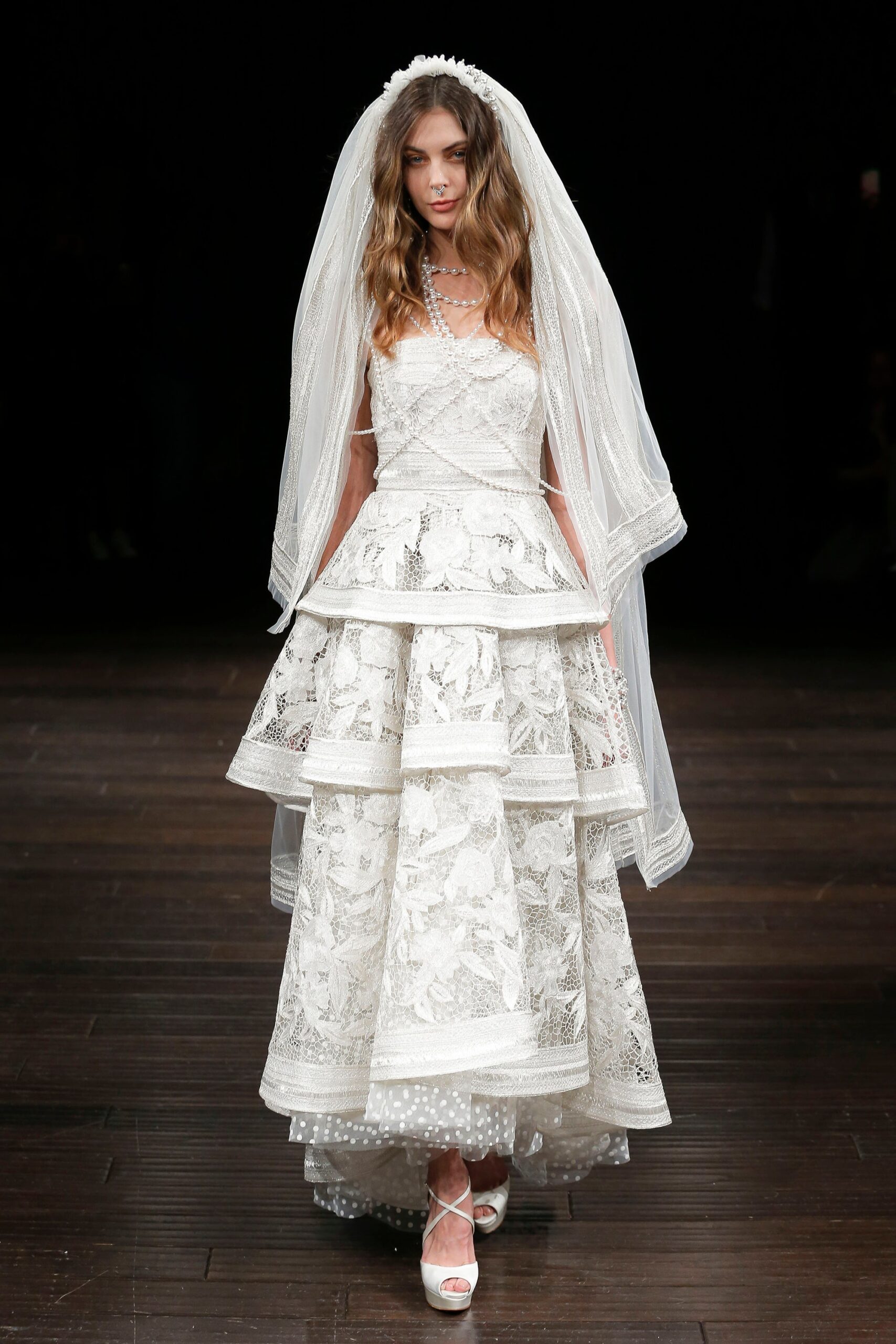 Naeem Khan S/S 18 Bridal Look 1