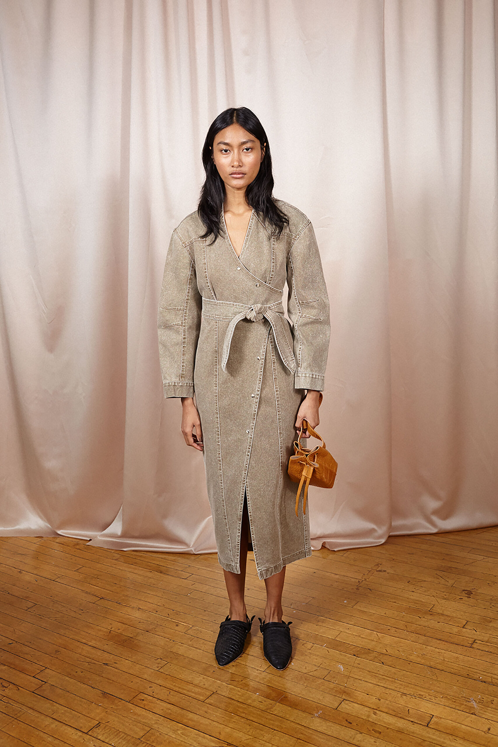 Nanushka F/W 18 Look 1
