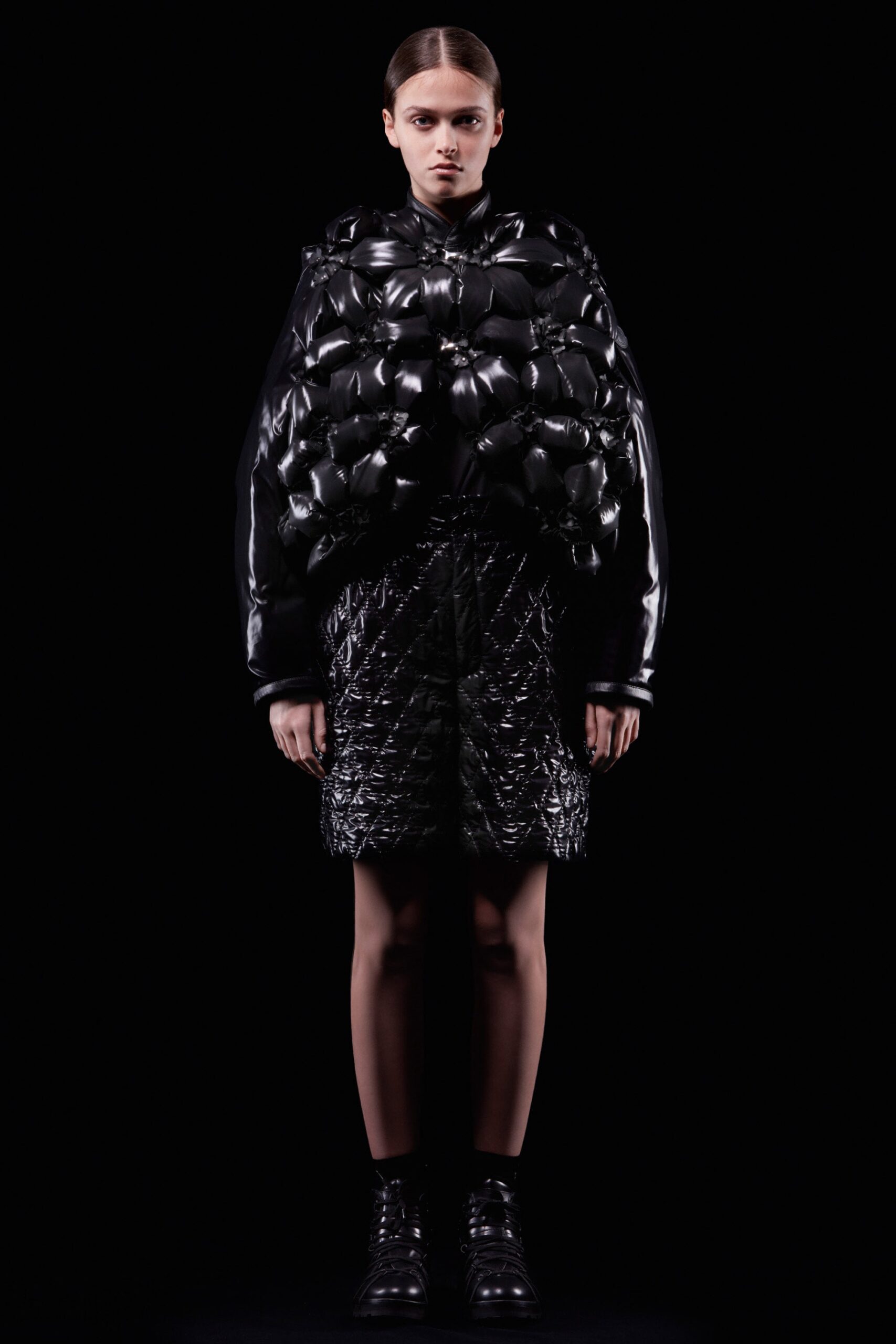 Moncler 6 Noir Kei Ninomiya F/W 18 Look 2