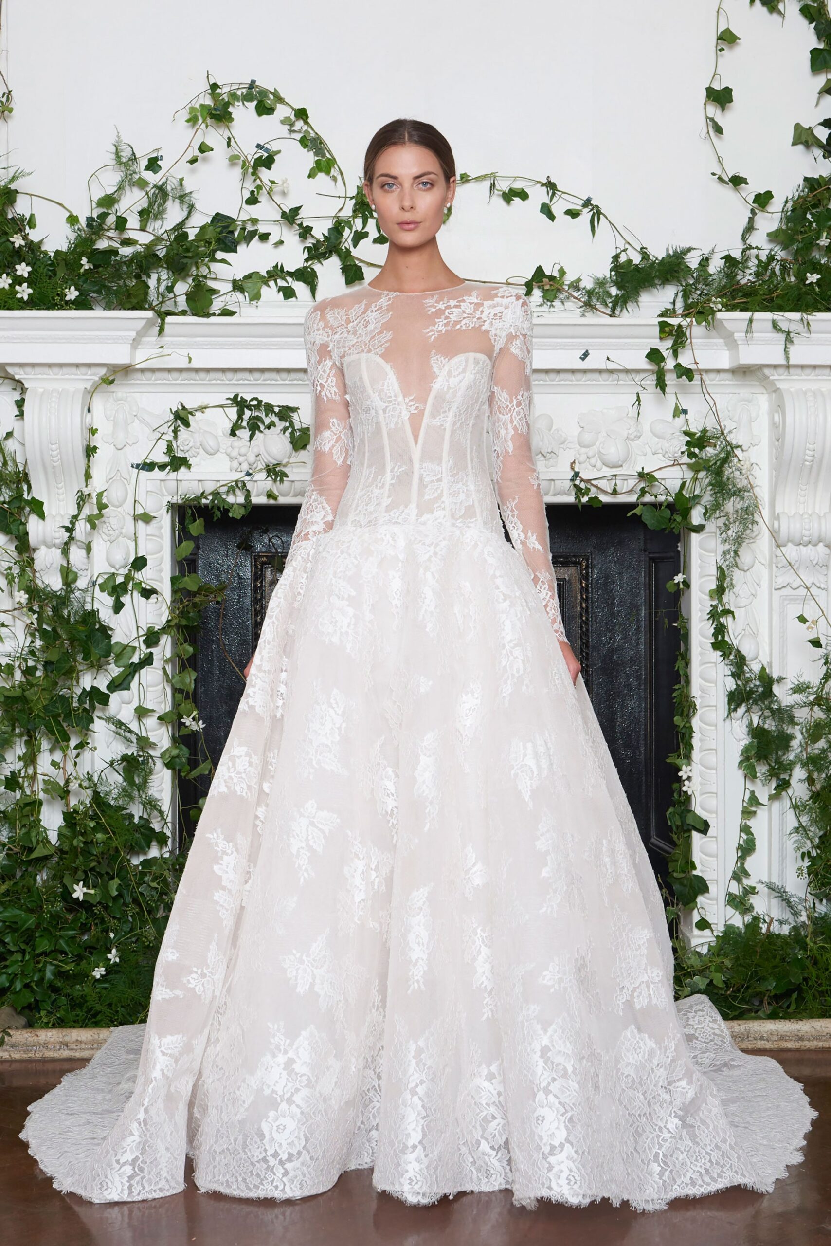 Monique Lhuillier F/W 18 Bridal Look 2