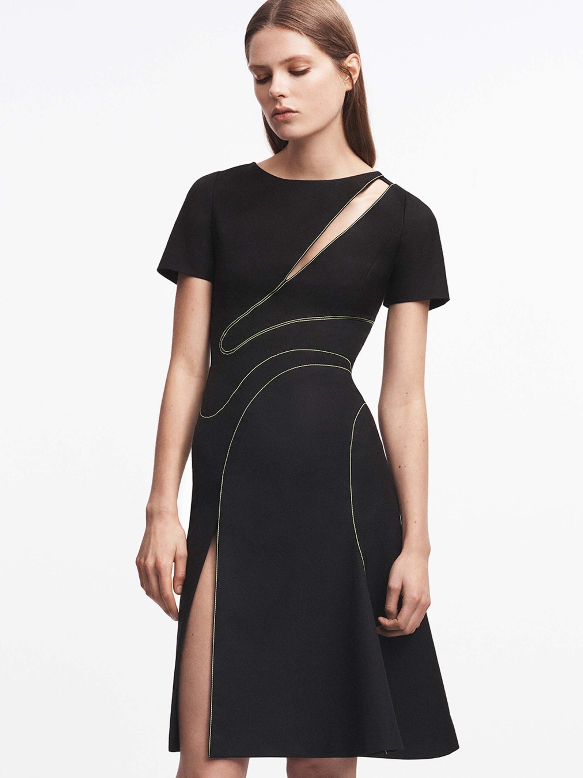 Mugler Resort 17 Look 2