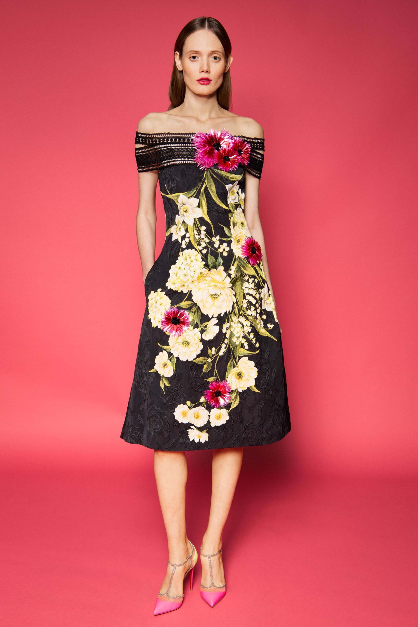 Naeem Khan Resort 17 Look 2