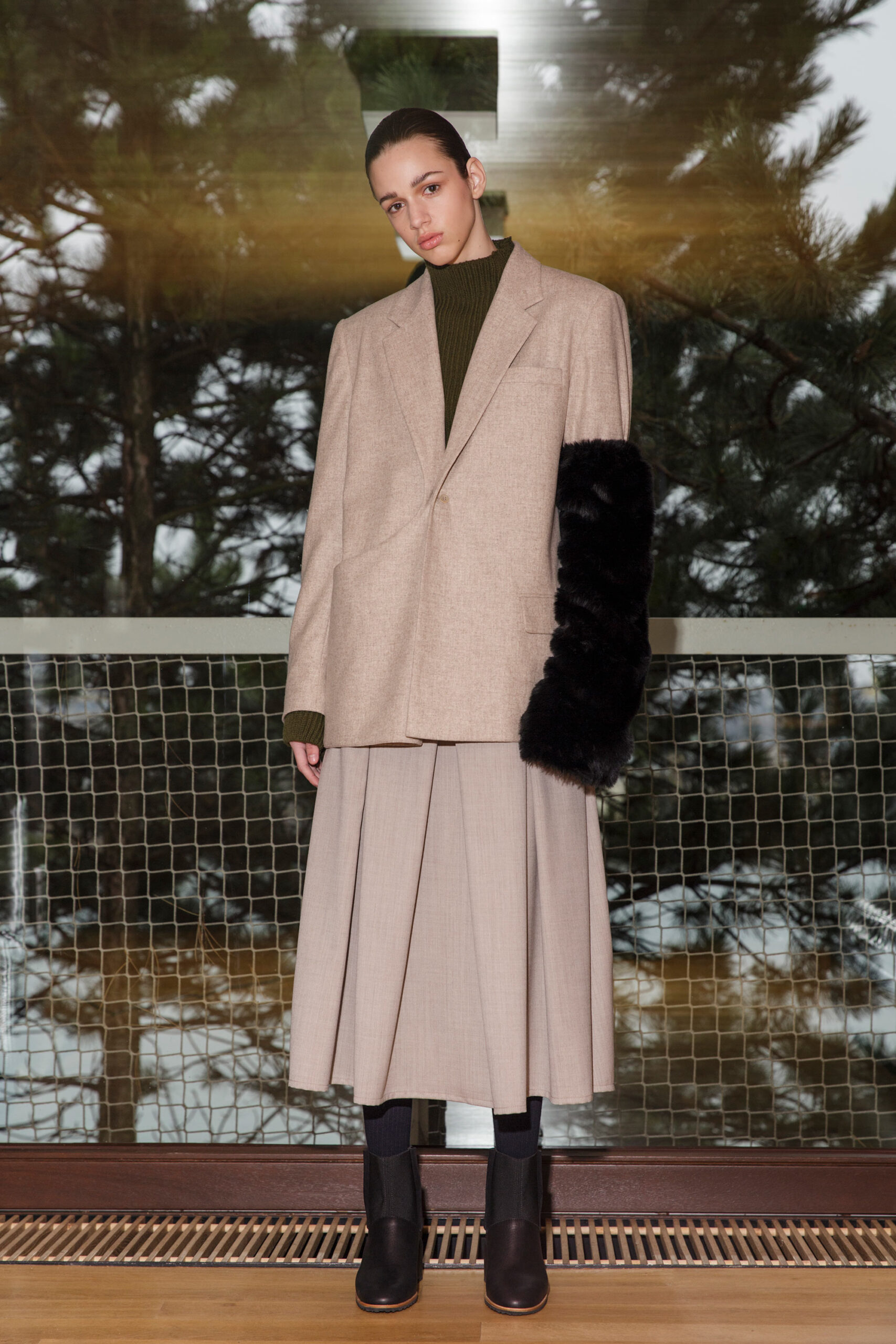 Nehera F/W 18 Look 2