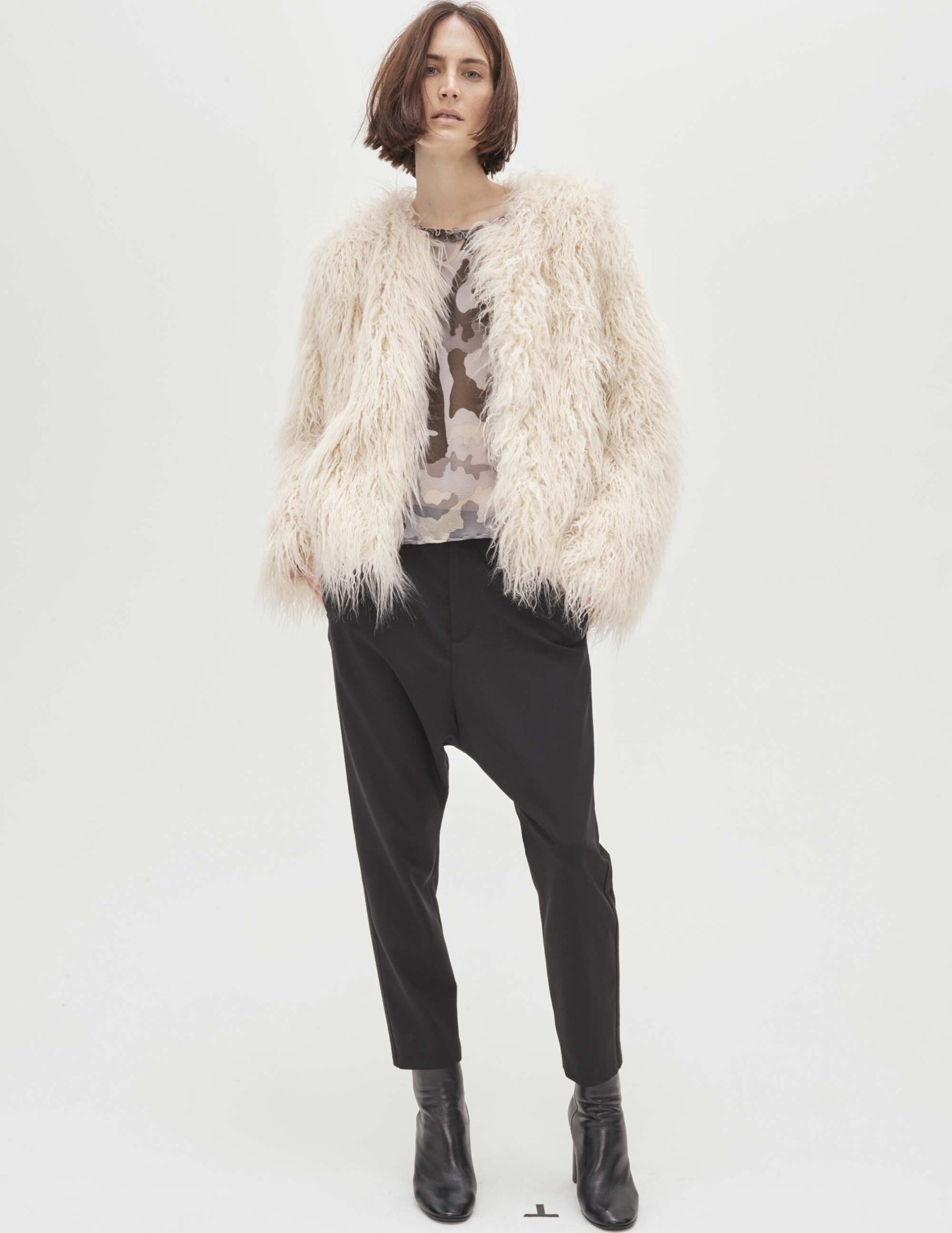 Nili Lotan Resort 17 Look 1