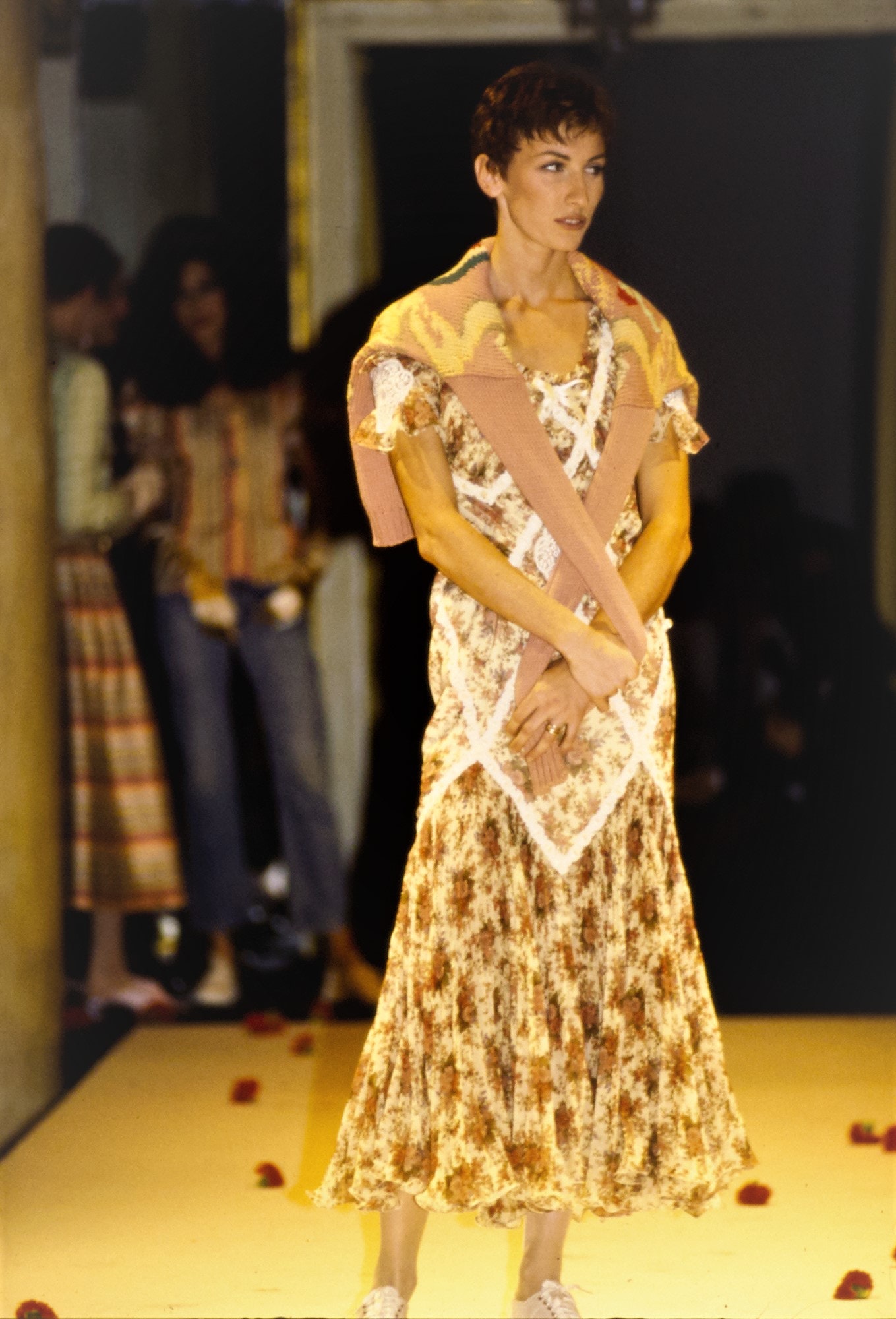 Moschino S/S 91 Look 20