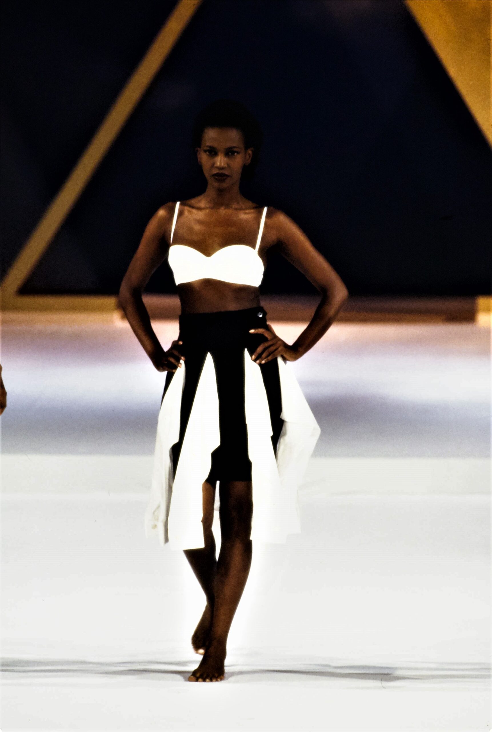Moschino S/S 94 Look 23