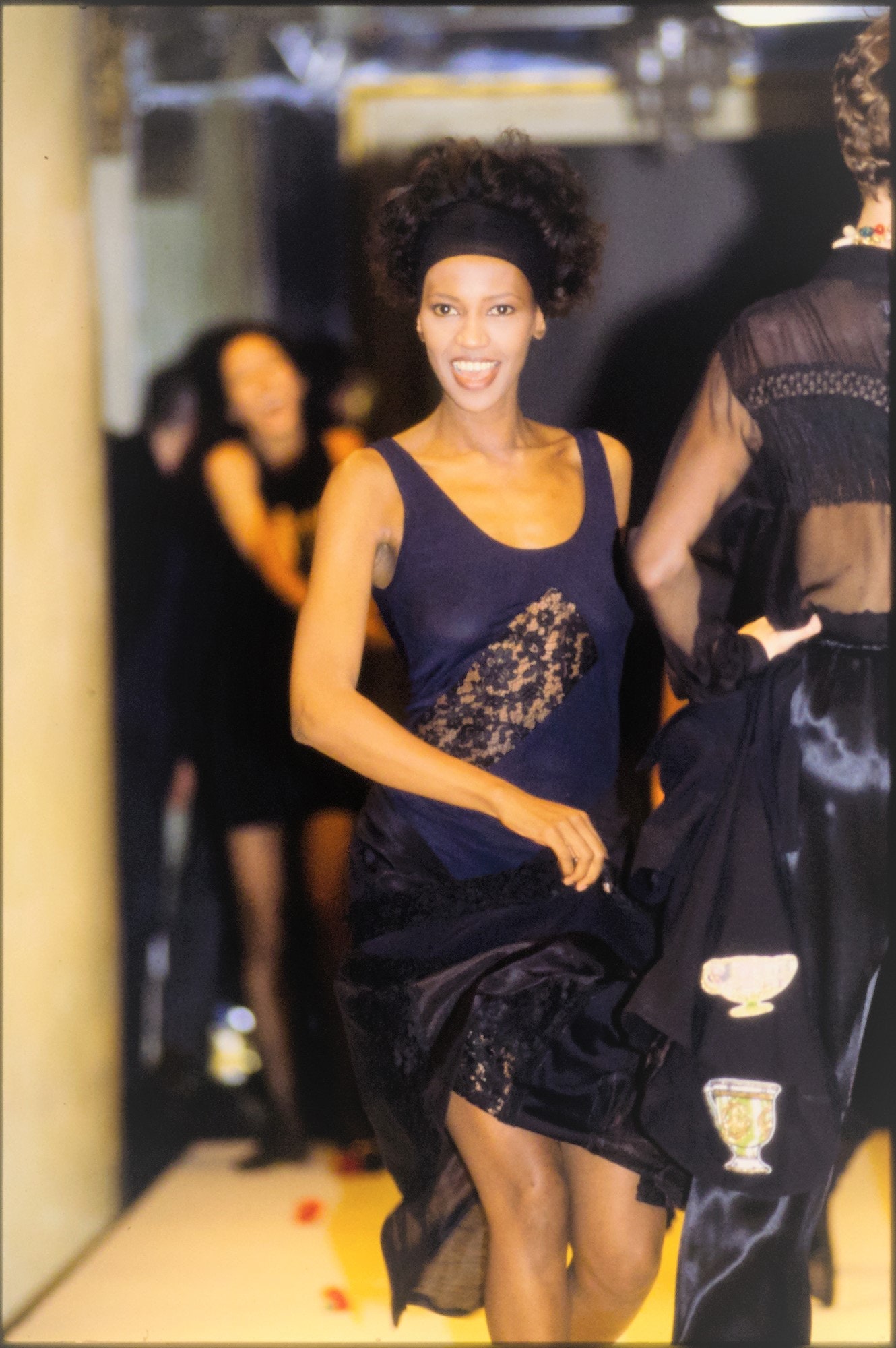 Moschino S/S 91 Look 27