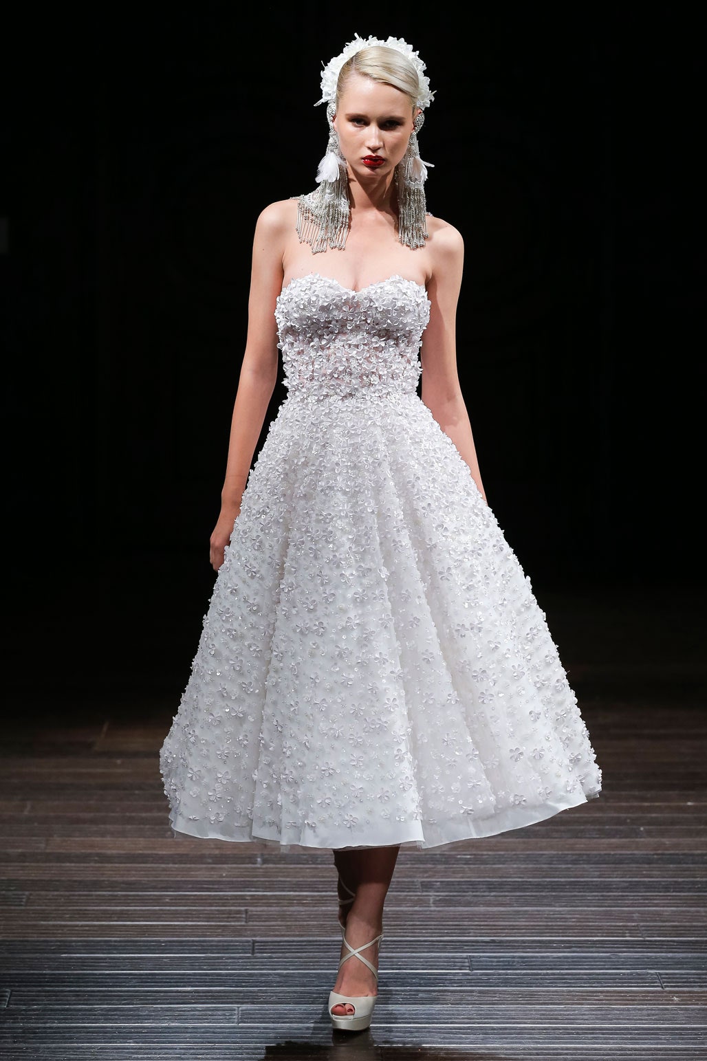 Naeem Khan F/W 18 Bridal Look 3