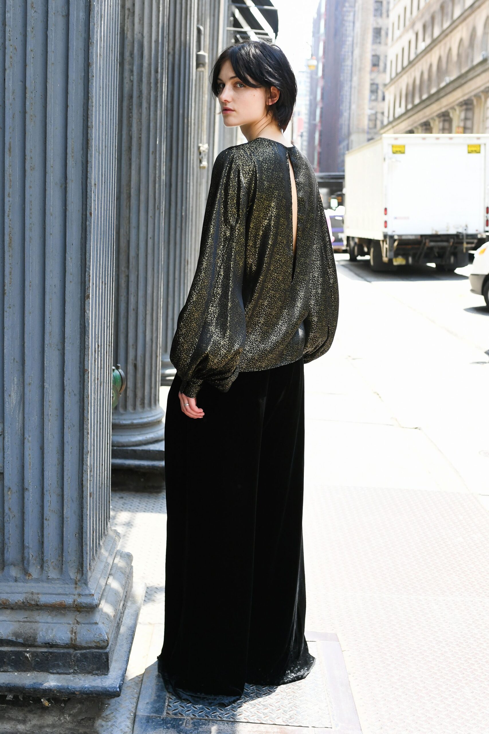 Nili Lotan Resort 18 Look 3
