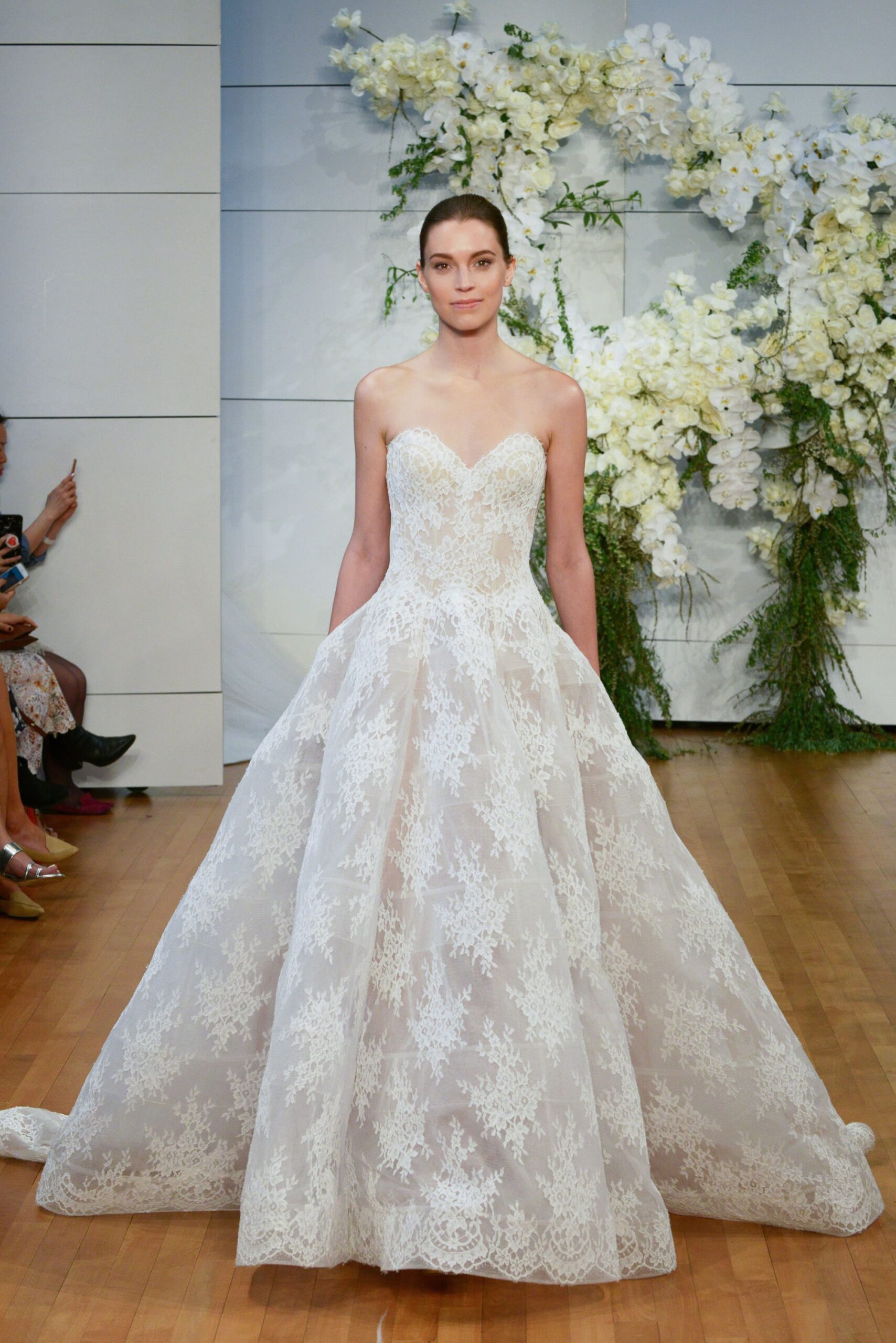 Monique Lhuillier S/S 18 Bridal Look 3