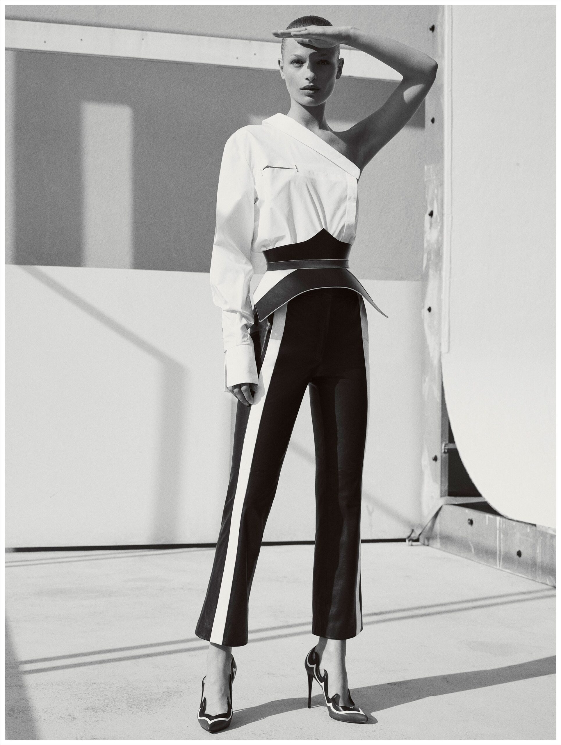 Mugler Resort 18 Look 4