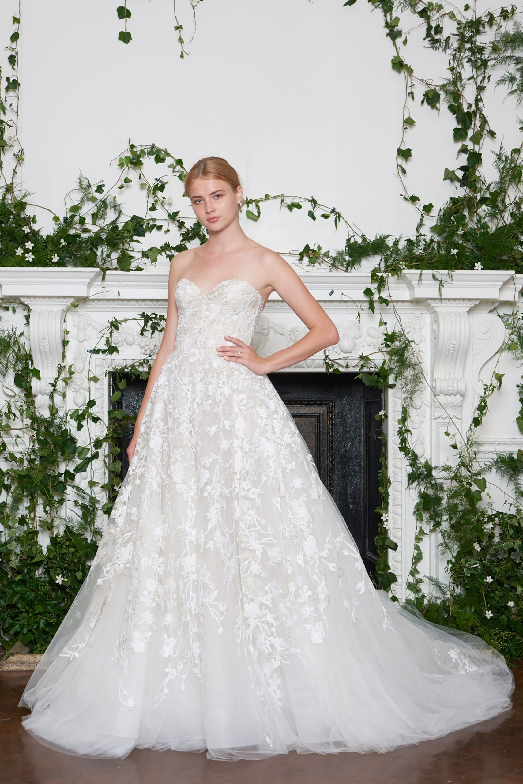 Monique Lhuillier F/W 18 Bridal Look 5
