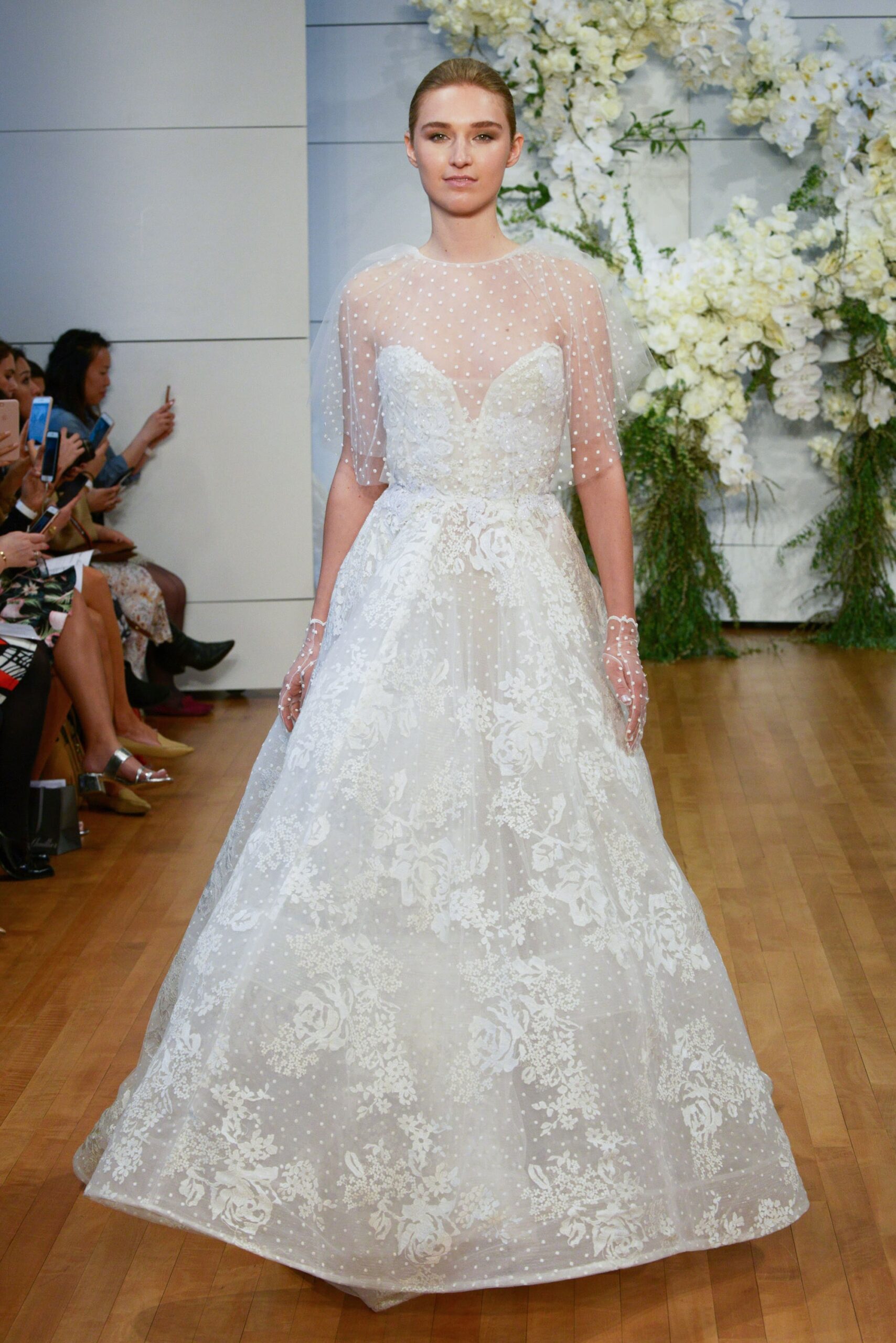 Monique Lhuillier S/S 18 Bridal Look 5