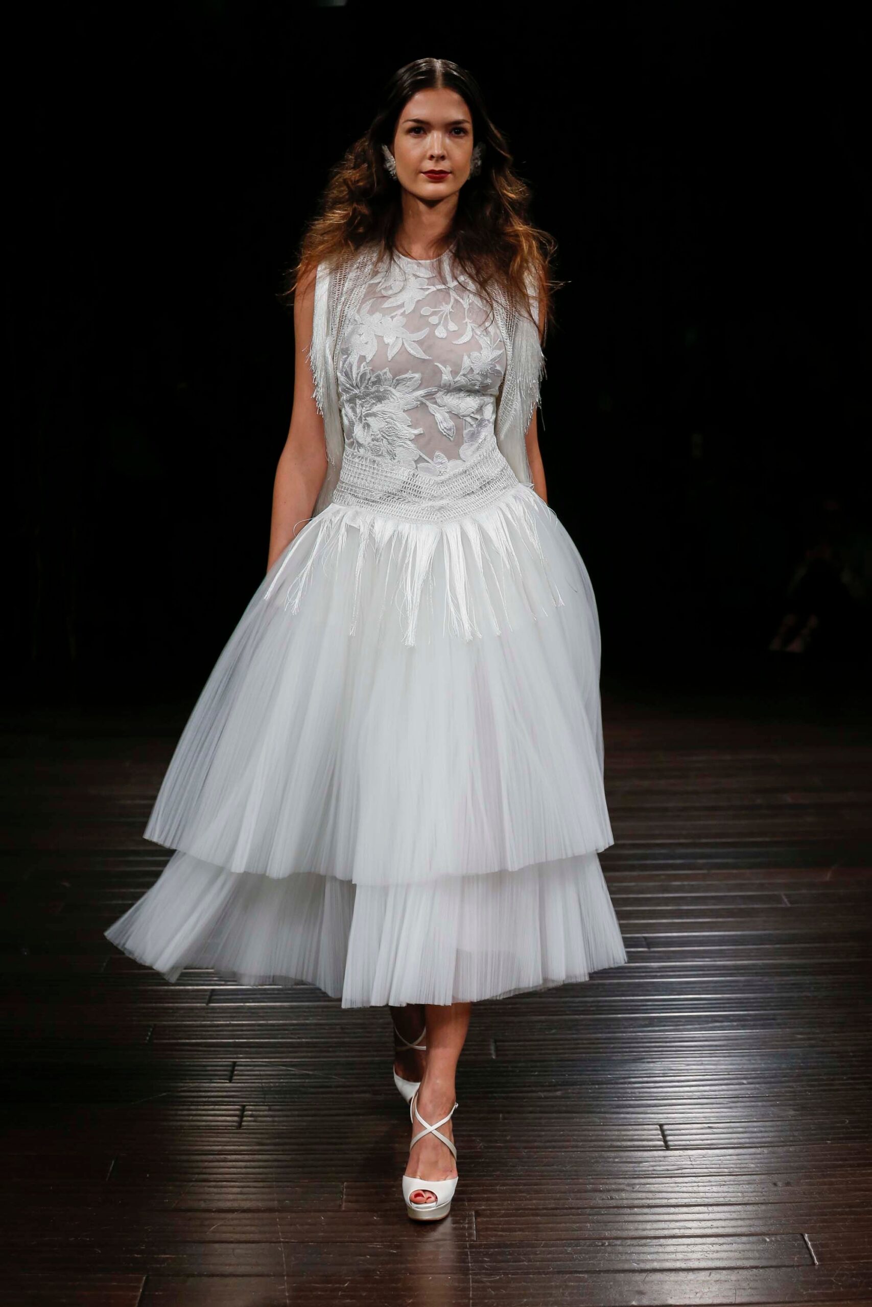 Naeem Khan F/W 17 Bridal Look 5