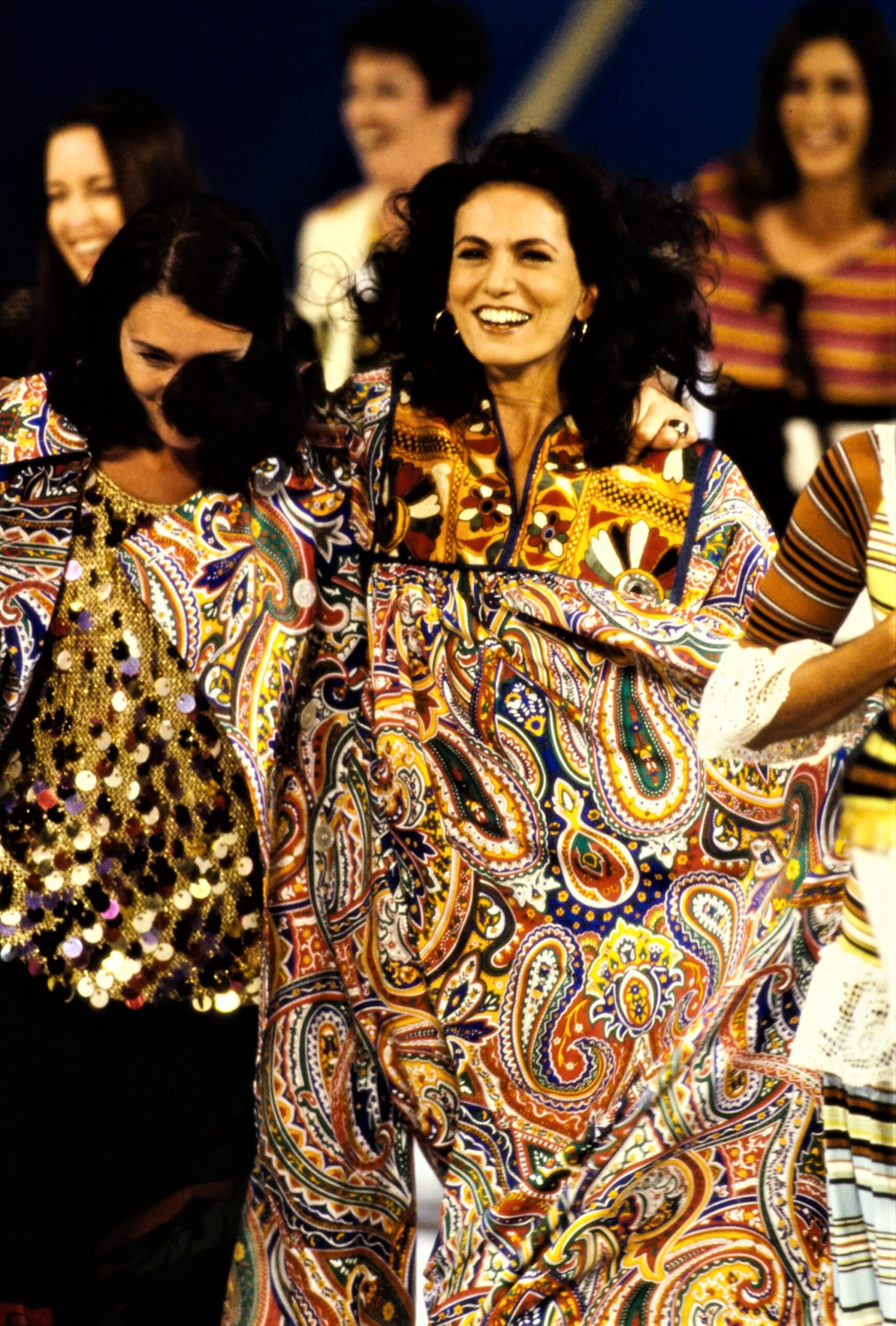 Moschino S/S 94 Look 90