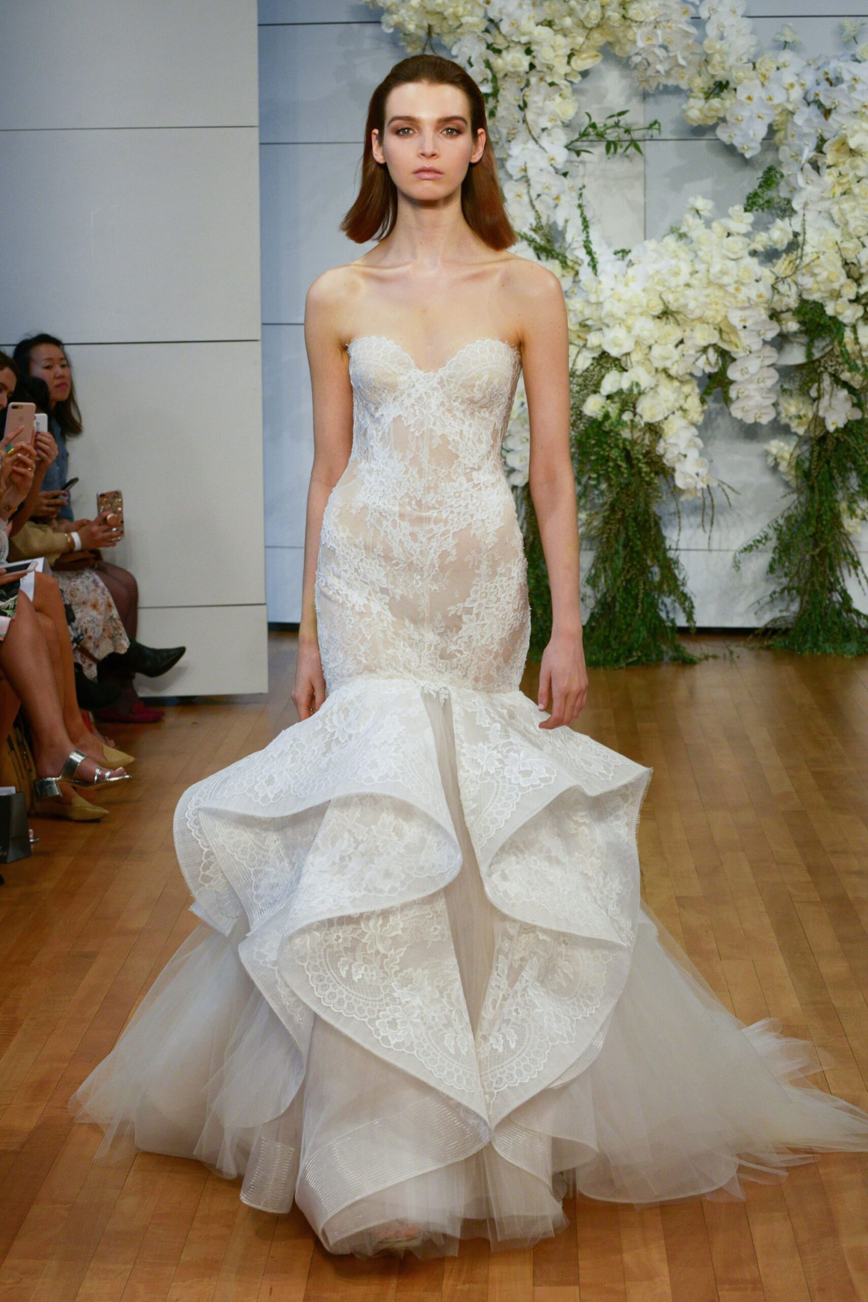 Monique Lhuillier S/S 18 Bridal Look 9