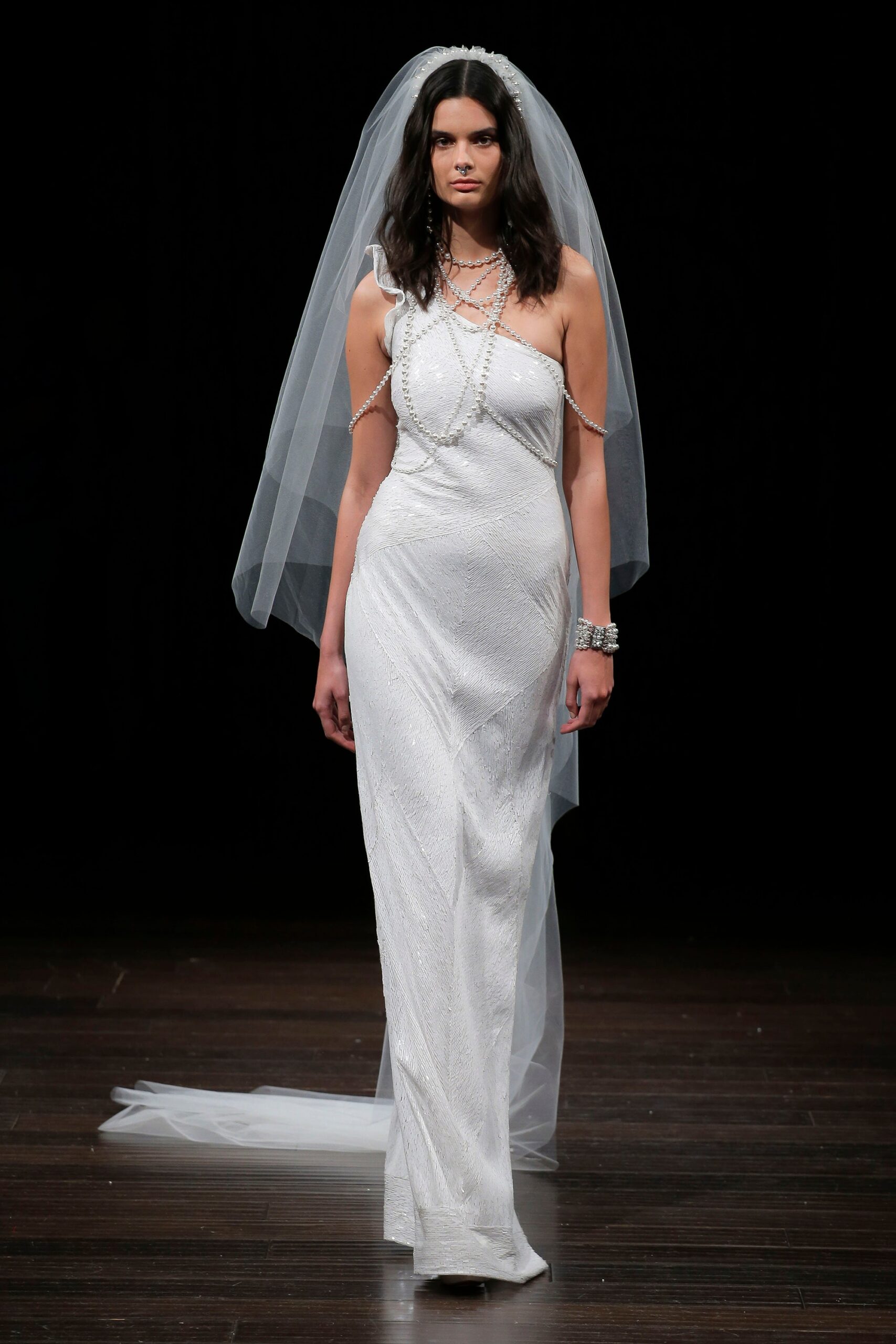 Naeem Khan S/S 18 Bridal Look 9