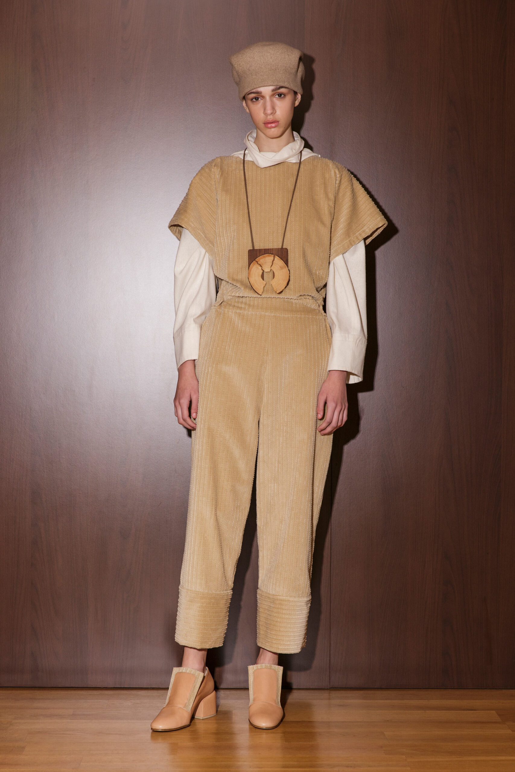 Nehera F/W 18 Look 10