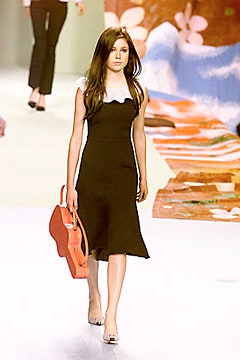 Moschino S/S 00 Look 14