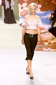 Moschino S/S 00 Look 21