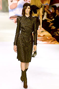 Moschino S/S 00 Look 29