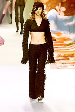 Moschino S/S 00 Look 32