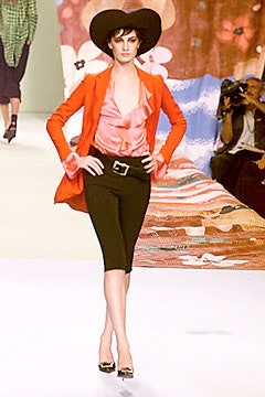 Moschino S/S 00 Look 42