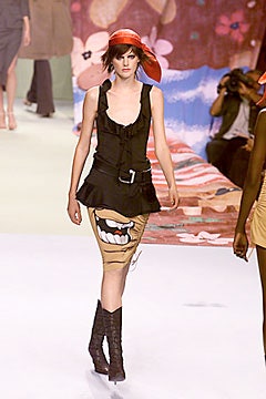 Moschino S/S 00 Look 45