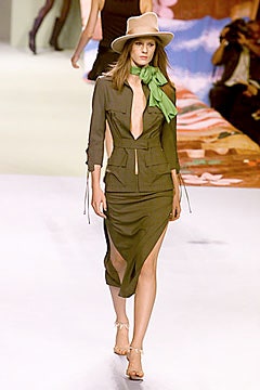 Moschino S/S 00 Look 46