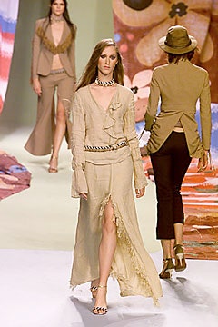 Moschino S/S 00 Look 48