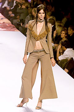 Moschino S/S 00 Look 49