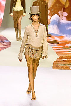 Moschino S/S 00 Look 53