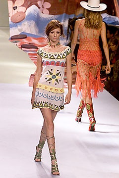 Moschino S/S 00 Look 56