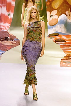 Moschino S/S 00 Look 60