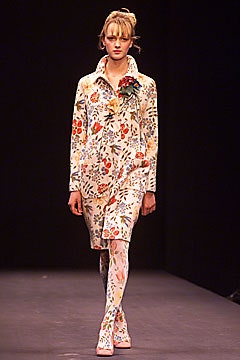 Moschino F/W 01 Look 12
