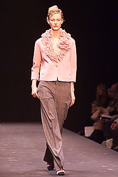 Moschino F/W 01 Look 33