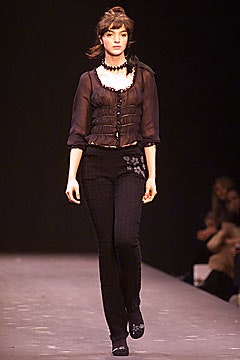 Moschino F/W 01 Look 36