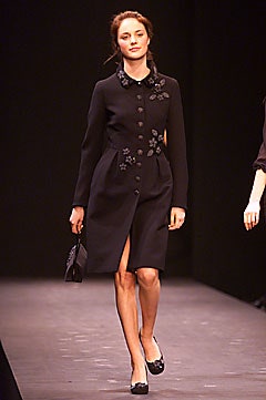 Moschino F/W 01 Look 37