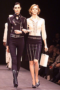 Moschino F/W 01 Look 45