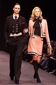 Moschino F/W 01 Look 47
