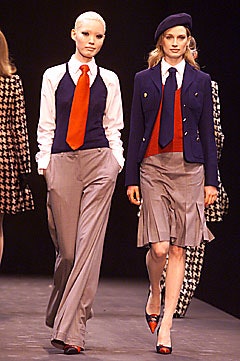 Moschino F/W 01 Look 50