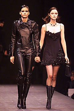 Moschino F/W 01 Look 60