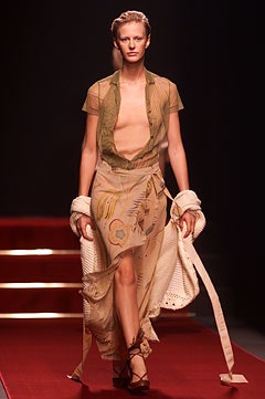 Moschino S/S 02 Look 7