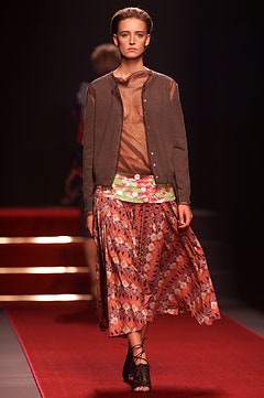Moschino S/S 02 Look 31