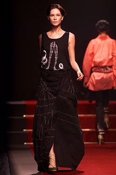 Moschino S/S 02 Look 47