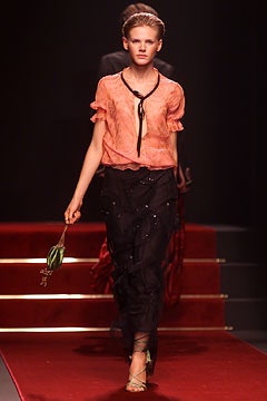 Moschino S/S 02 Look 50