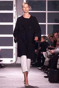 Narciso Rodriguez F/W 02 Look 1