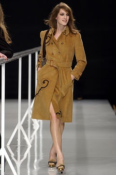 Moschino F/W 02 Look 10